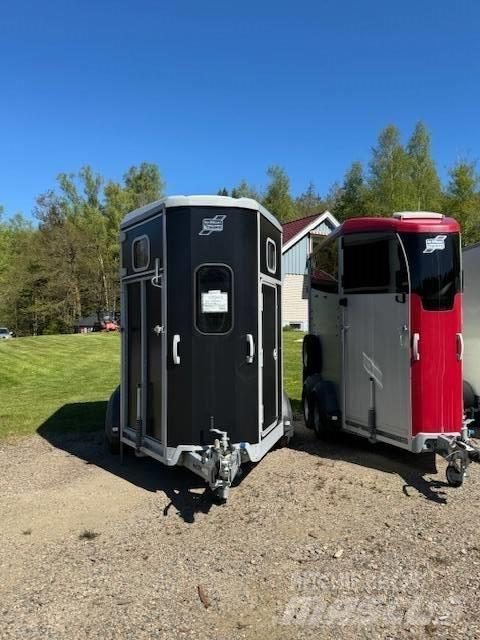Ifor Williams HB 506 Poluprikolice za prjevoz stoke