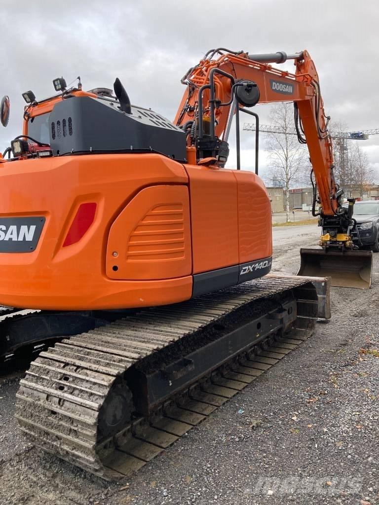 Doosan DX 140 LCR Bageri gusjeničari