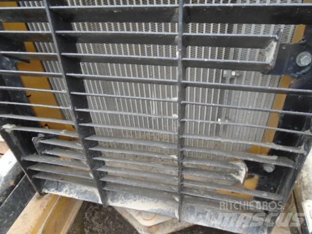 CAT D 5 K 2 LGP Buldožeri gusjeničari