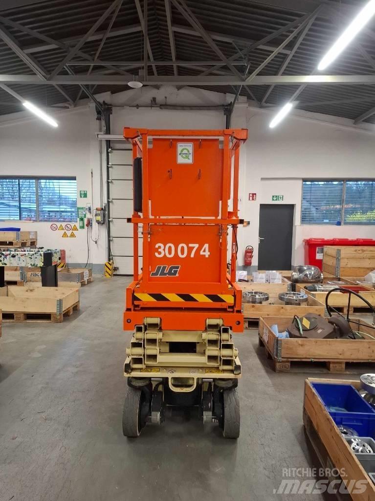 JLG 1930 ES Škaraste platforme