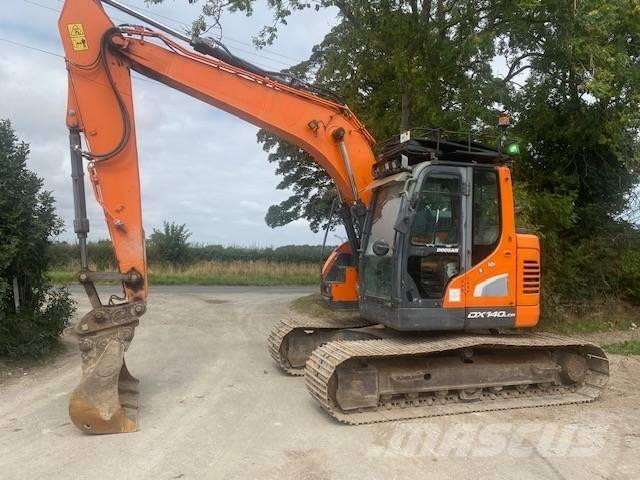 Doosan DX 140 LCR-5 Bageri gusjeničari