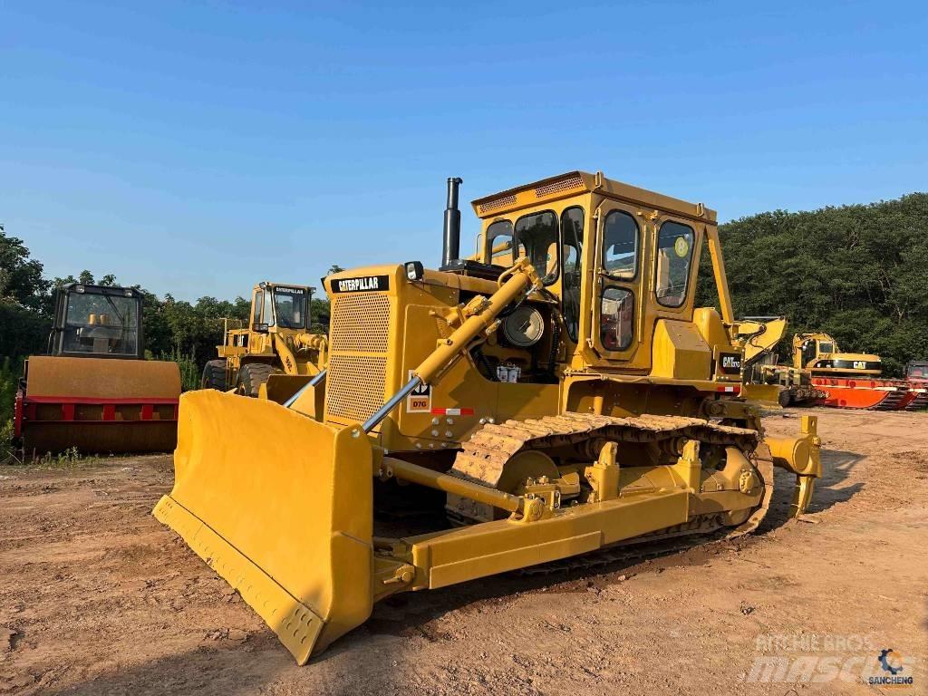 CAT D 7 G Buldožeri gusjeničari