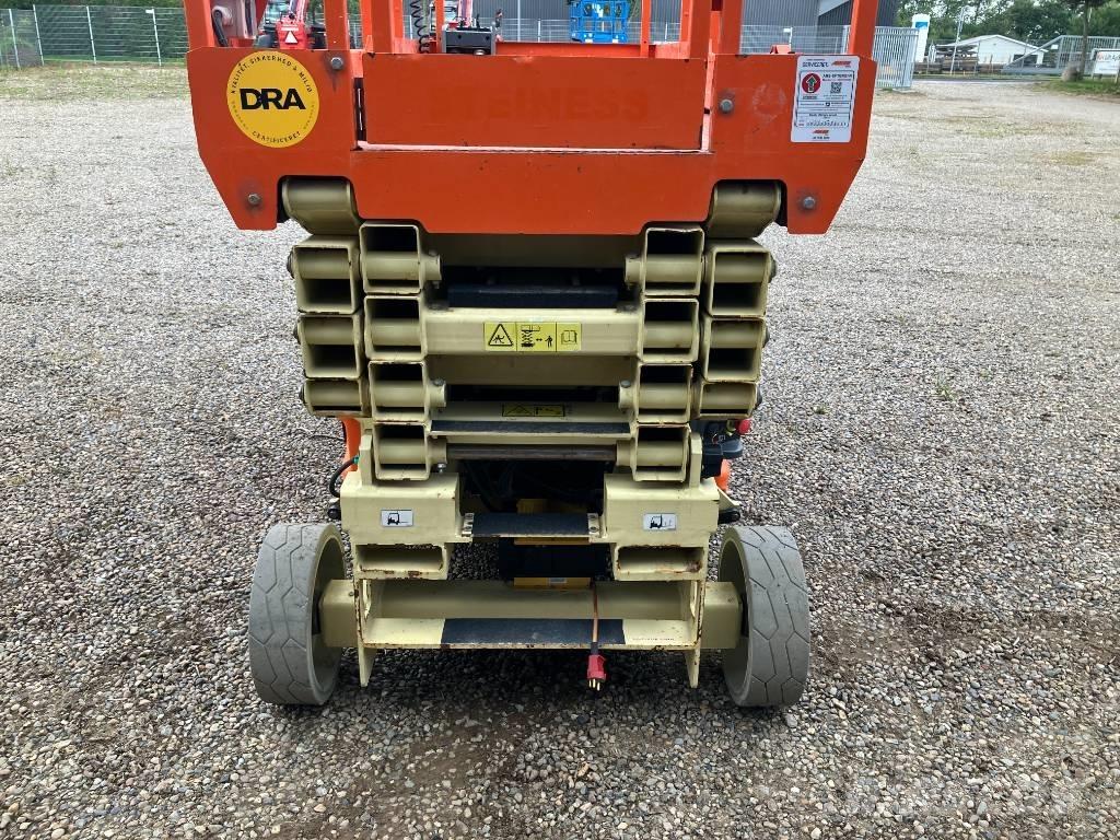 JLG 3246 ES Škaraste platforme