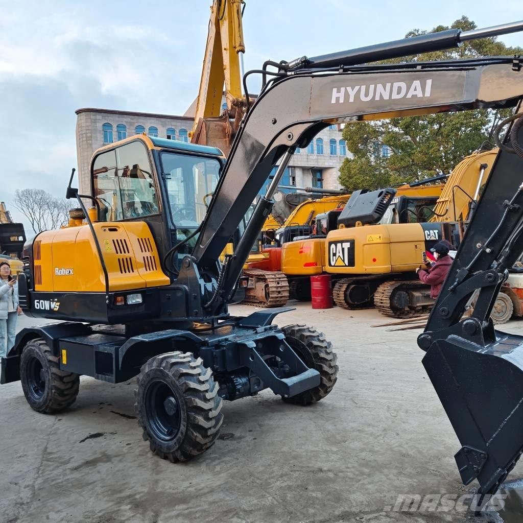 Hyundai 60 W VS Bageri na kotačima