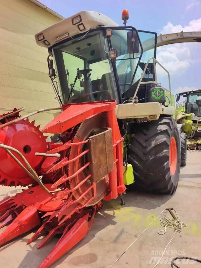 CLAAS Jaguar 870 Strojevi za krmu na vlastiti pogon