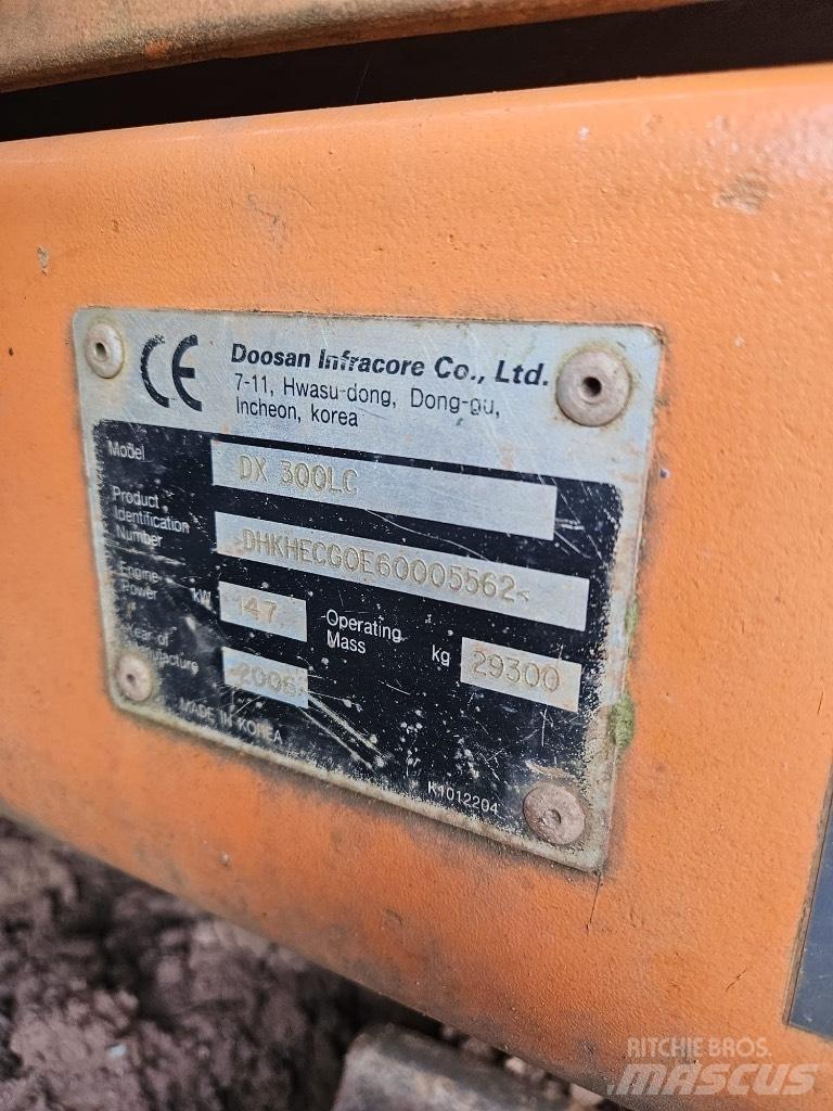 Doosan DX 300 LC-5 Bageri gusjeničari