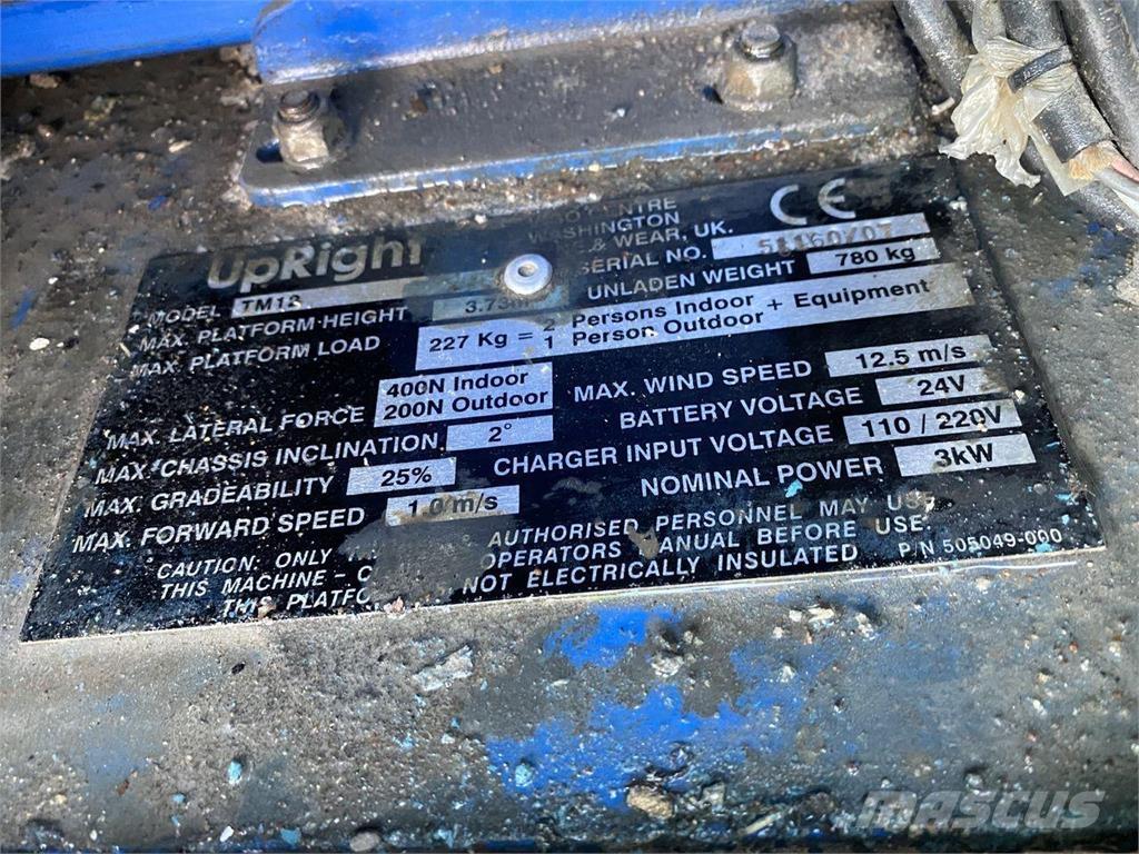 Snorkel TM12 Vertikalne radne podizne platforme