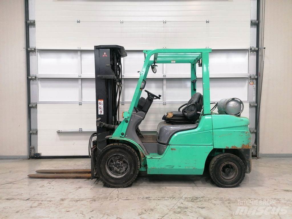 Mitsubishi FG35NT Plinski viličari