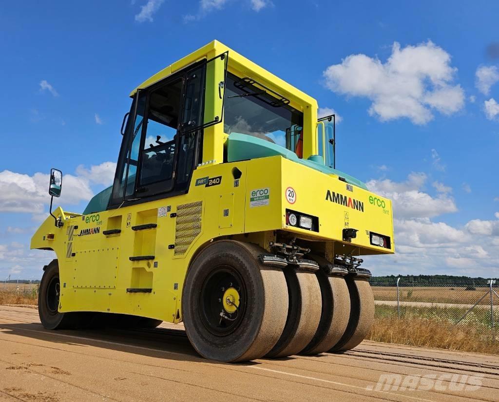 Ammann ART 240 Gumeni valjci na kotačima