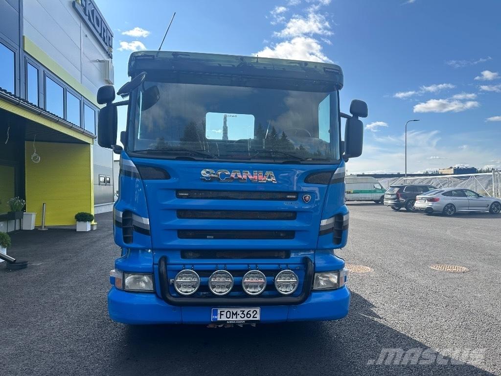 Scania R420 8X4/4 Rol kiper kamioni s kukama za dizanje