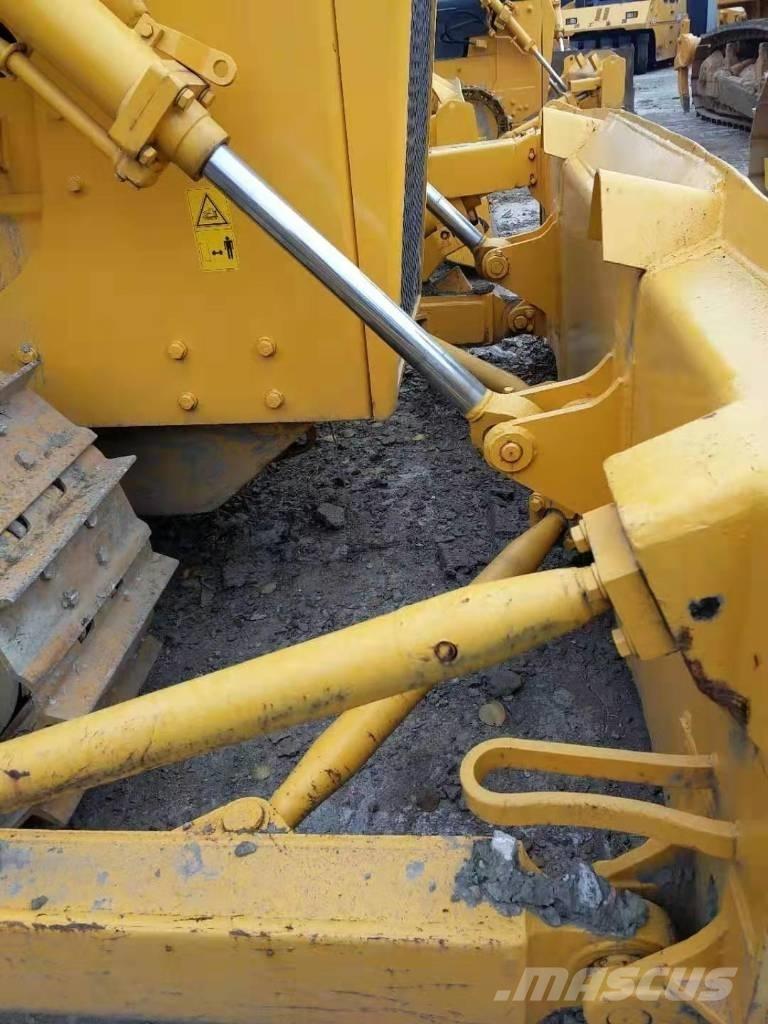 Shantui SD16 Buldožeri gusjeničari