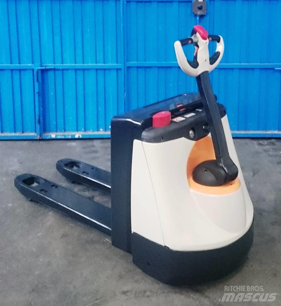 Crown WP 2320 Nisko podizni električni viličar