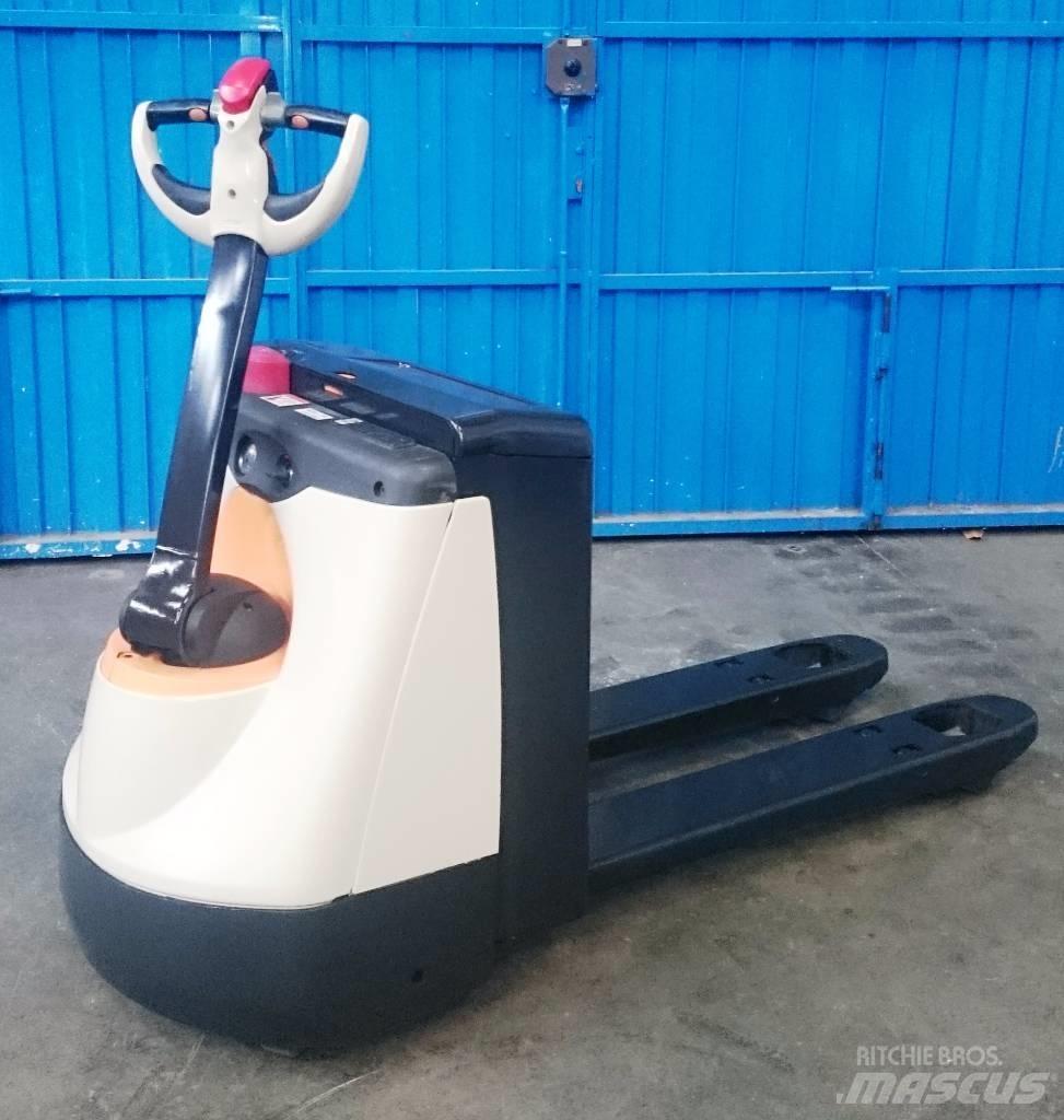 Crown WP 2320 Nisko podizni električni viličar