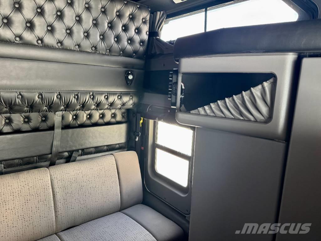 Kenworth W 900 Traktorske jedinice