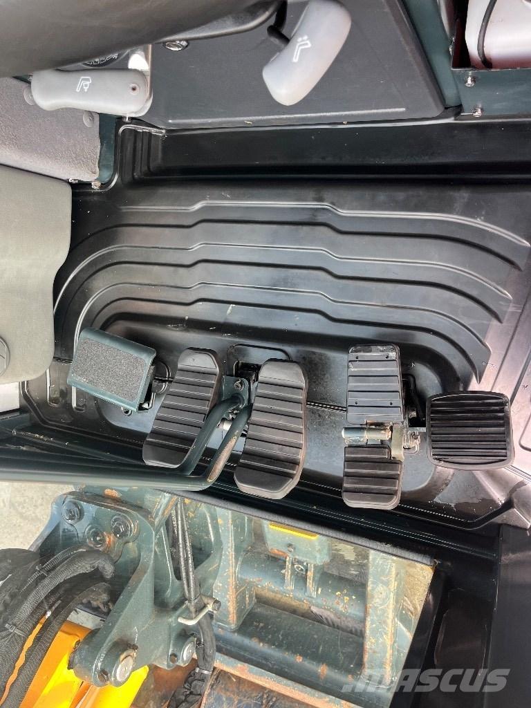 Hyundai R25Z-9 AK Mini bageri <7t