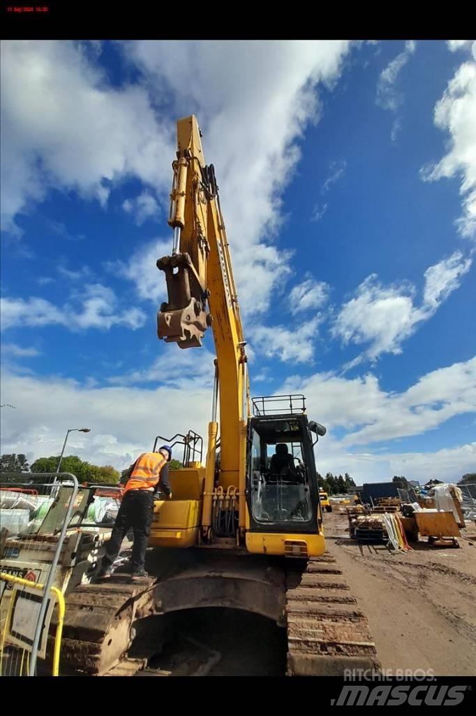 Komatsu PC 210 LC-11 Bageri gusjeničari