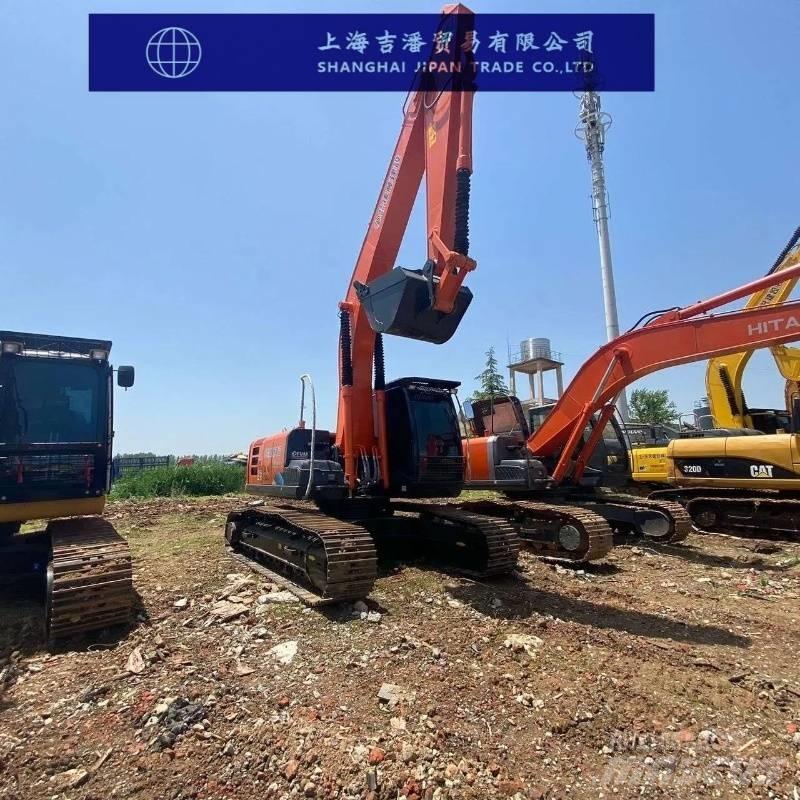 Hitachi ZX 210 Bageri gusjeničari