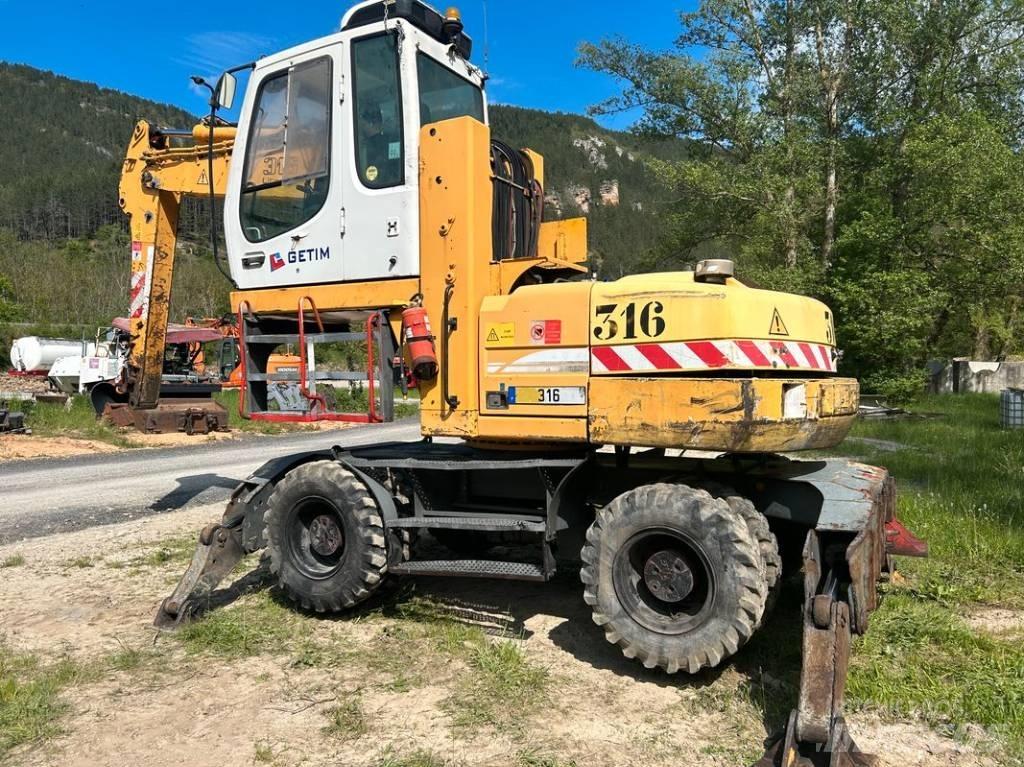 Liebherr A 316 Bageri za manipuliranje materijalom / otpadom
