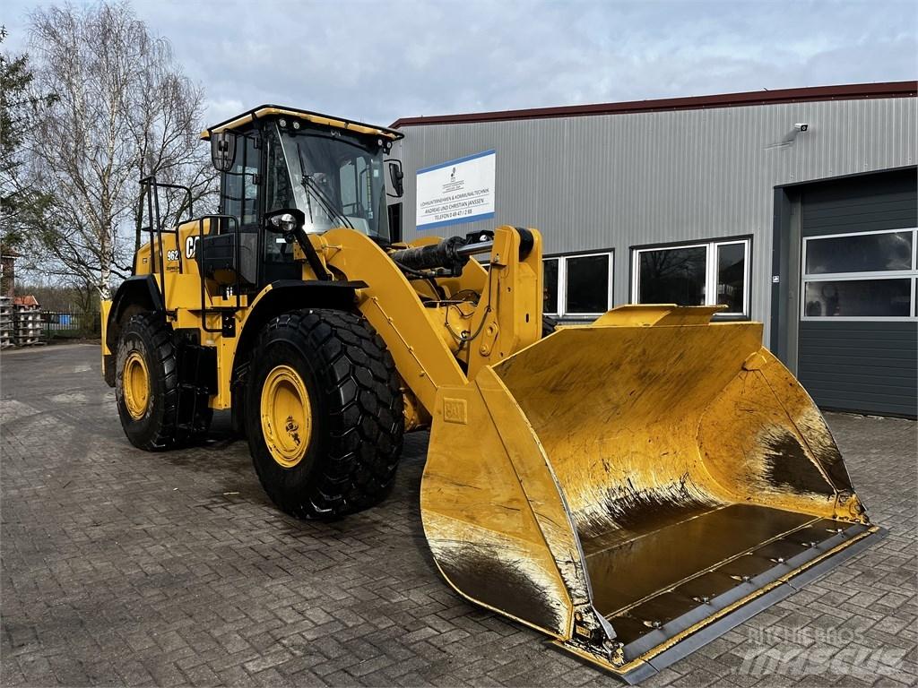 CAT 962 Utovarivači na kotačima