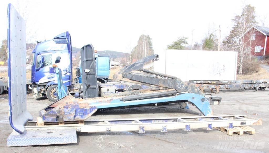 Volvo FH 16 Kamioni za drva