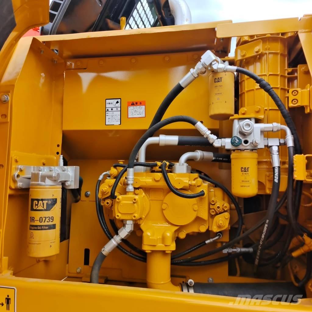 CAT 320 D2L Bageri gusjeničari