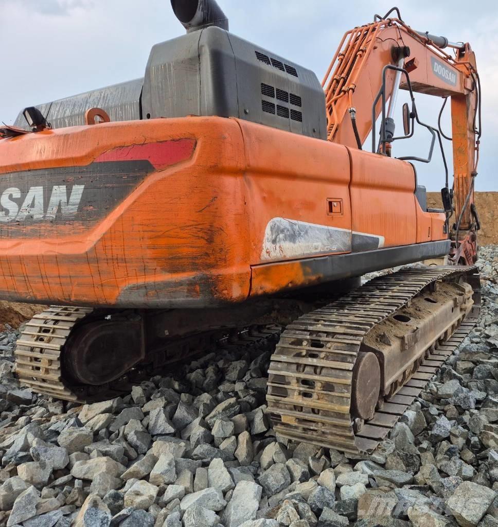 Doosan DX 300 LC-5 Bageri gusjeničari