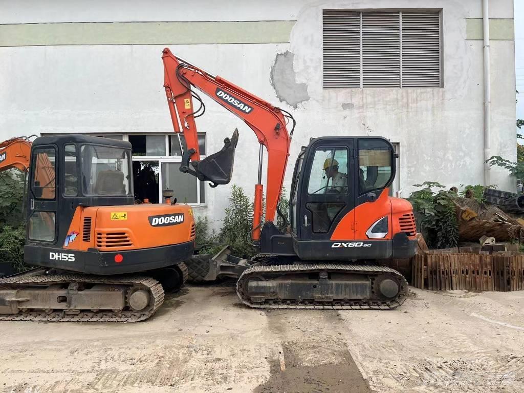 Doosan DX 60 Bageri gusjeničari