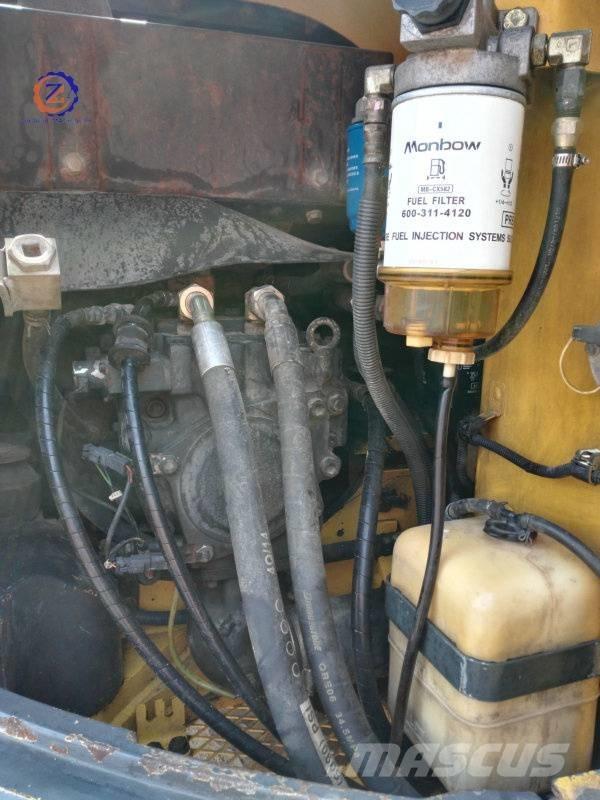 Komatsu PC 128 US Midi bageri 7t – 12t
