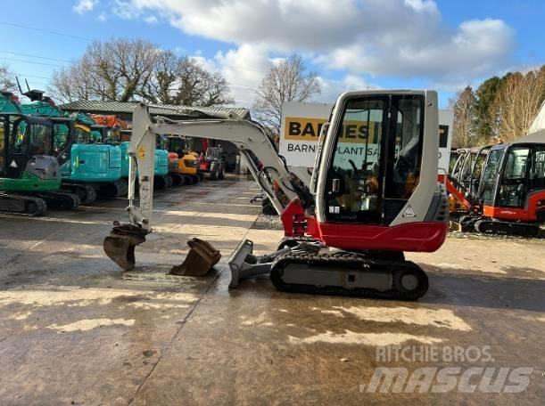 Takeuchi TB 228 Mini bageri <7t