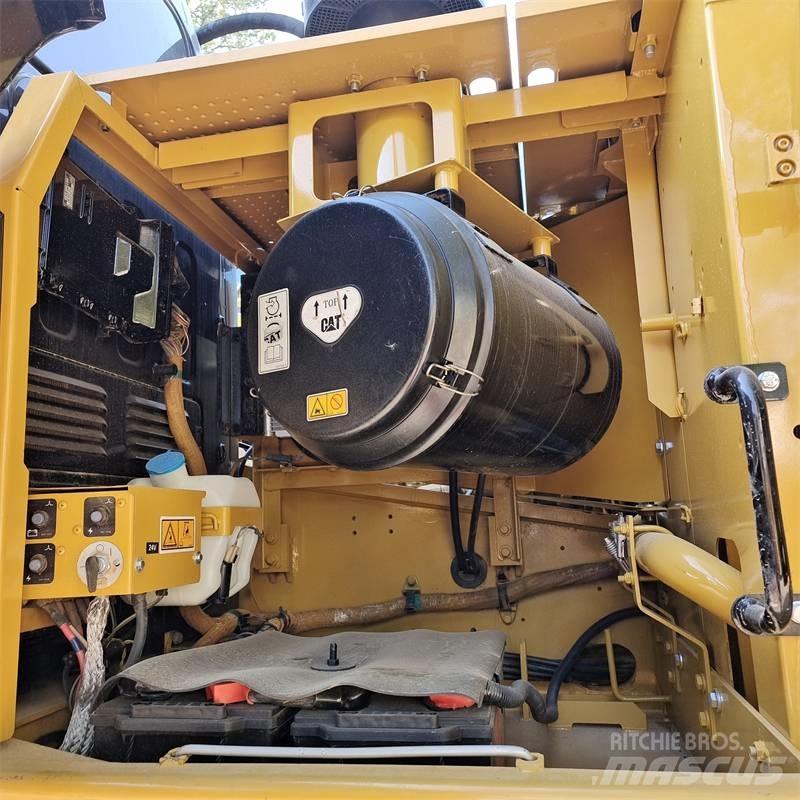CAT 320 GC Bageri gusjeničari