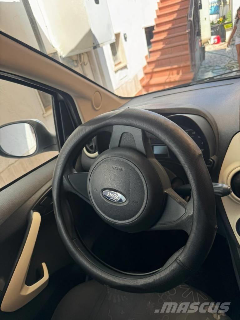 Ford ka Automobili