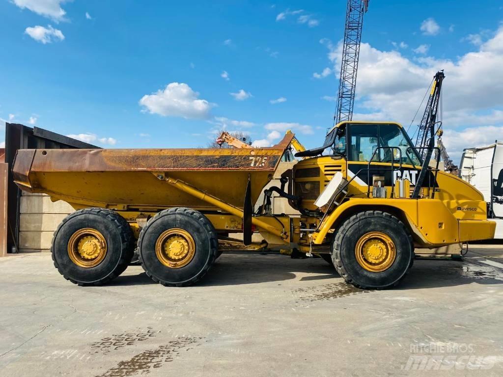 CAT 725 Zglobni demperi