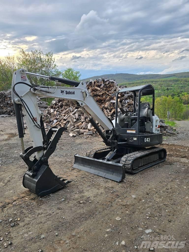 Bobcat E42 Mini bageri <7t