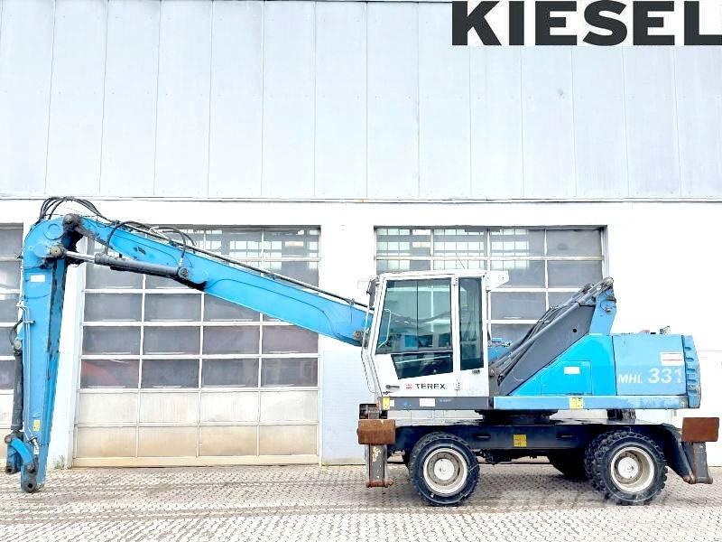 Fuchs MHL 331 D Bageri za manipuliranje materijalom / otpadom
