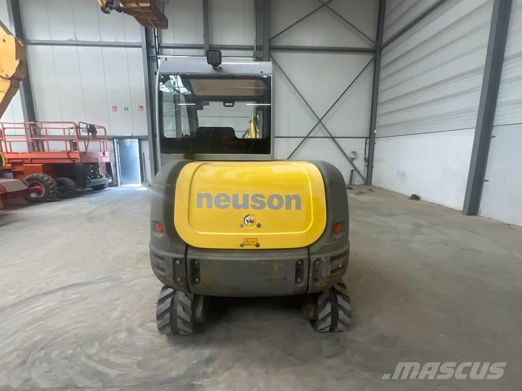 Neuson 3503 RD Mini bageri <7t