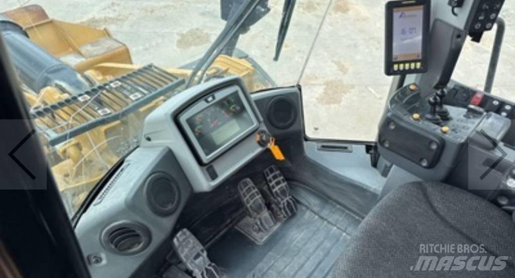 CAT 966 M Utovarivači na kotačima