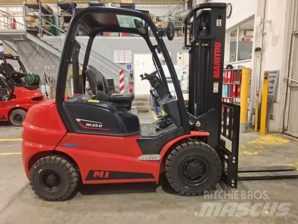 Manitou MI25D Terenski viličar