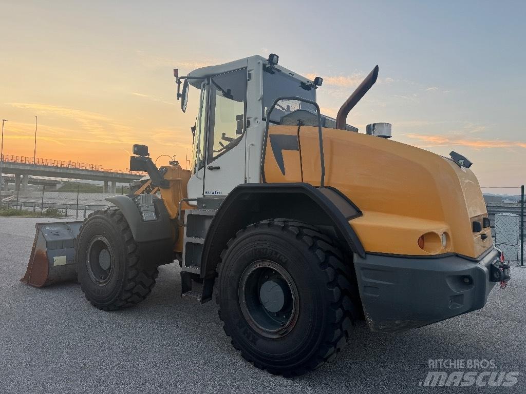 Liebherr L 538 Utovarivači na kotačima