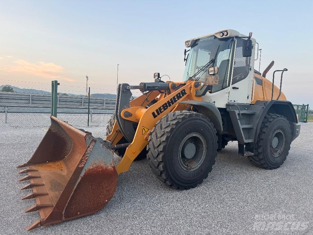 Liebherr L 538 Utovarivači na kotačima