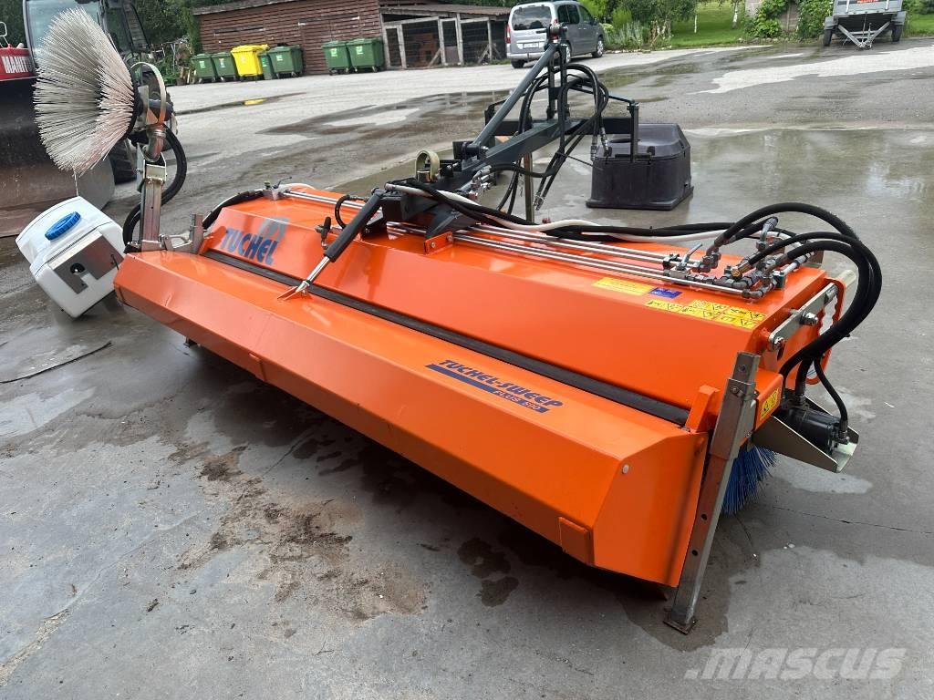 Tuchel Plus 590-260 Strojevi za metenje