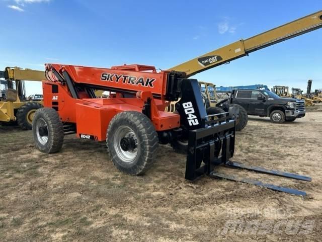 SkyTrak 8042 Teleskopski viličari