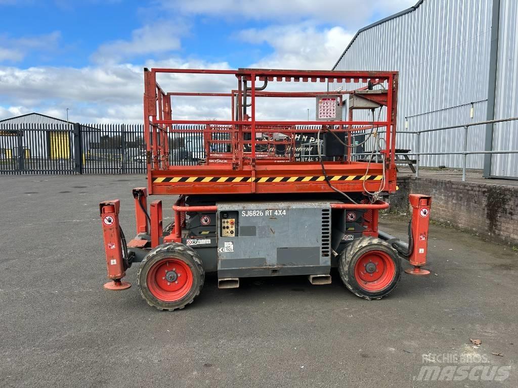 SkyJack SJ 6826 RT Škaraste platforme