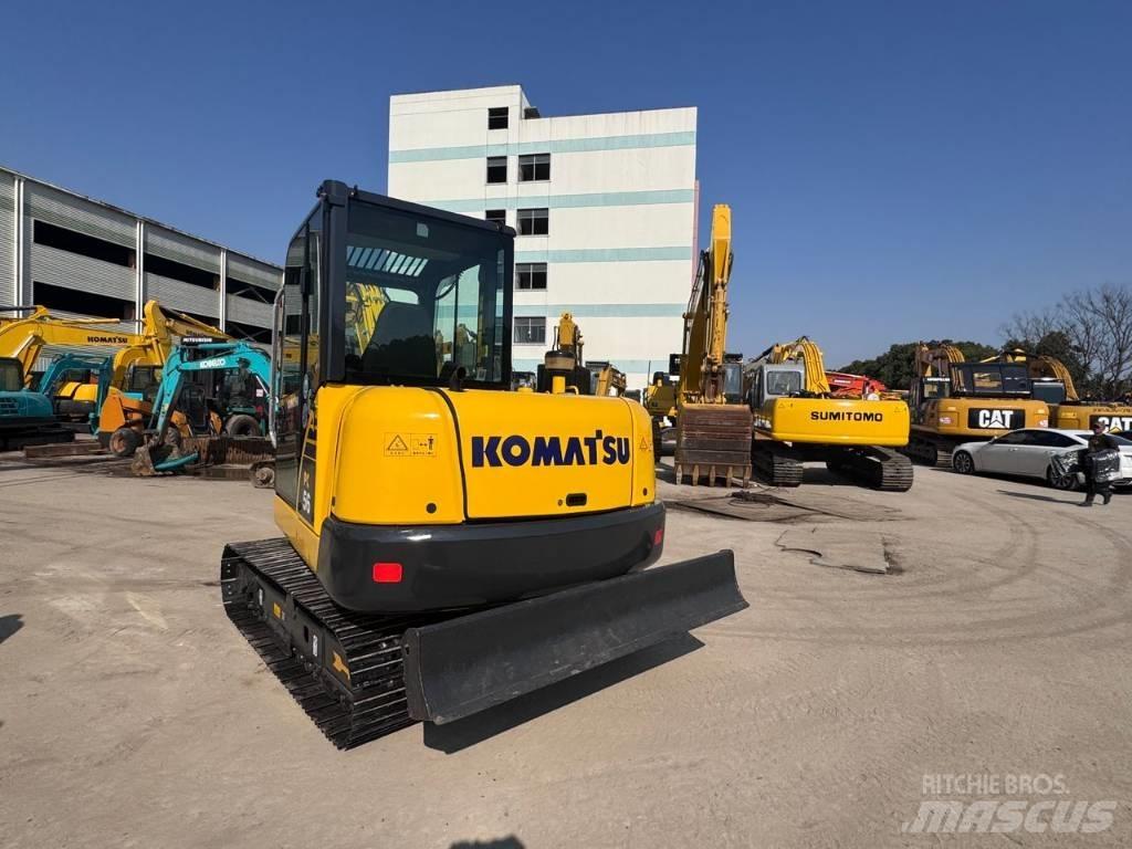 Komatsu PC 56 Bageri gusjeničari