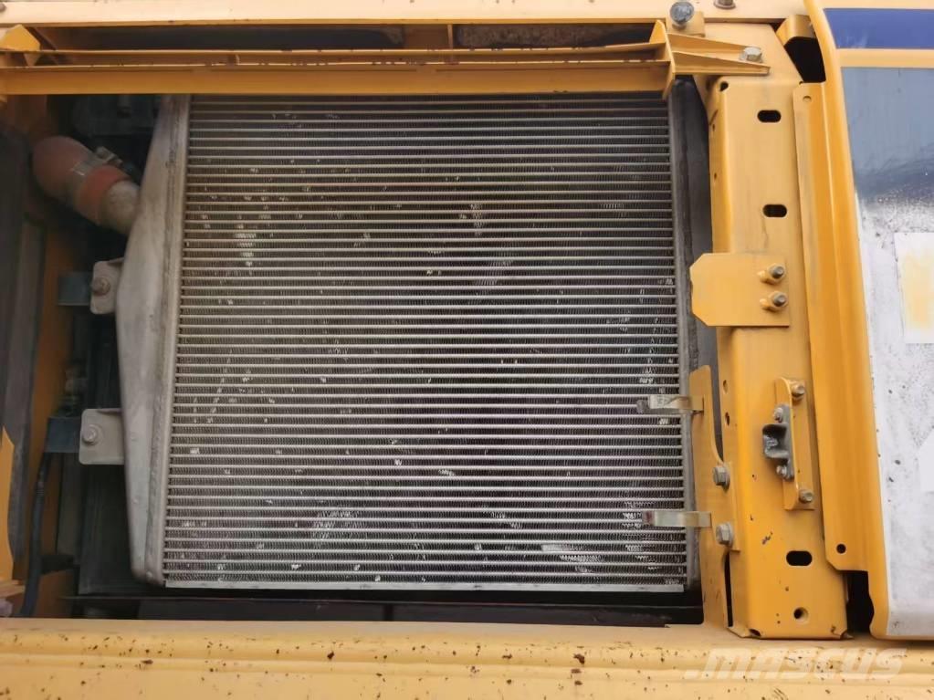 Komatsu PC 450-8 Bageri gusjeničari