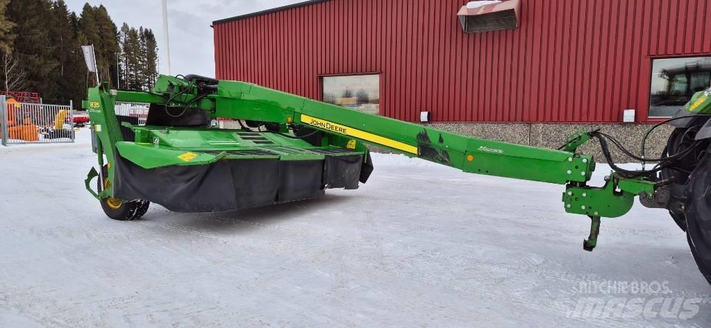 John Deere 835 Uređaji za kosilice