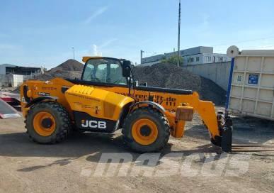 JCB 540-140 Teleskopski viličari