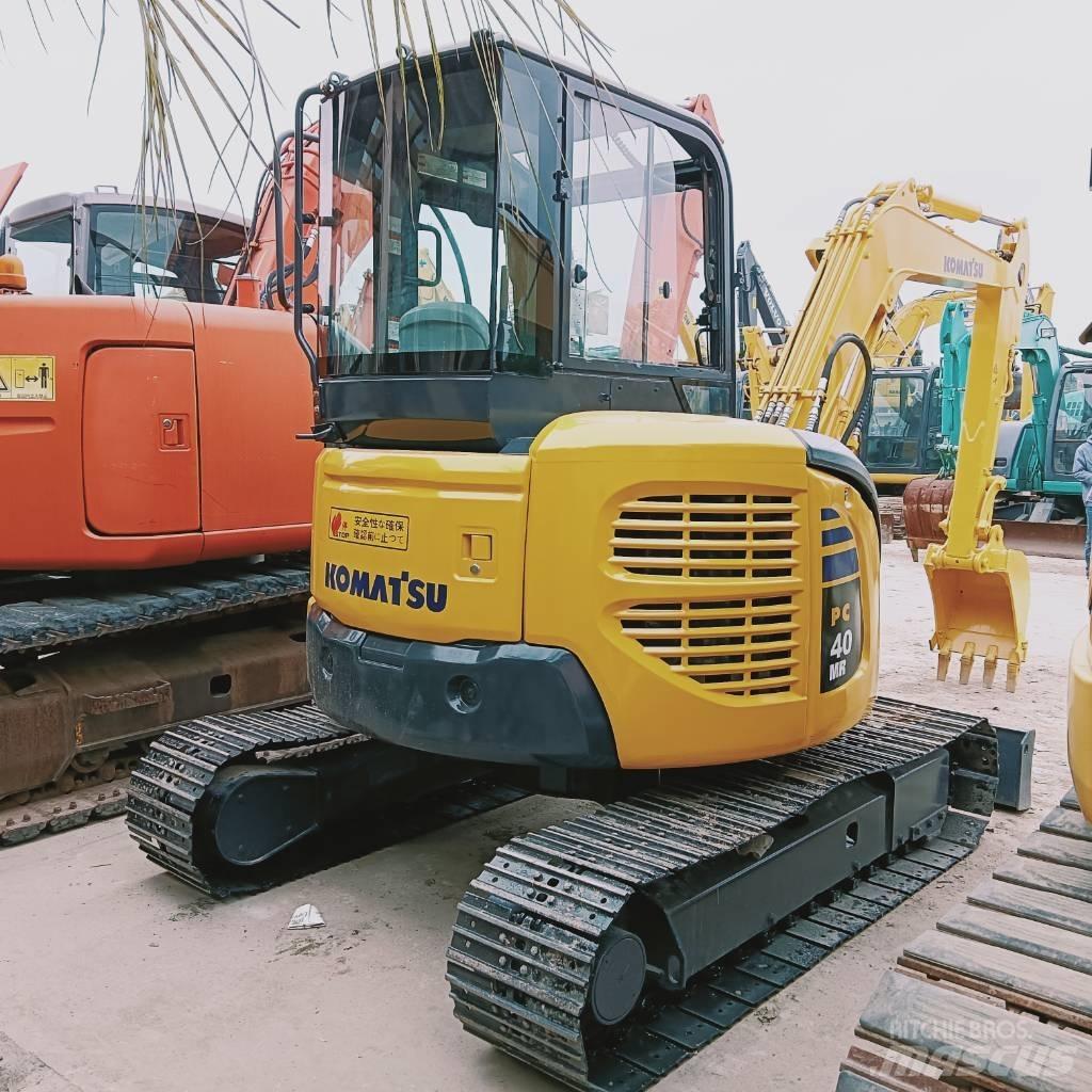 Komatsu PC 40 Bageri gusjeničari