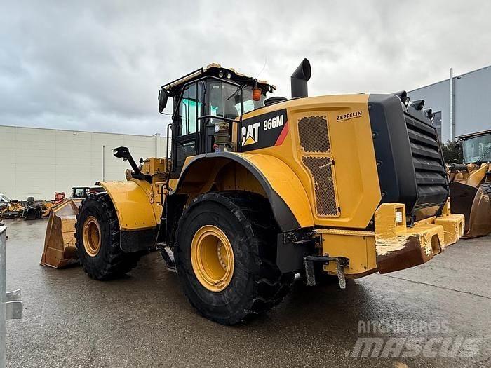 CAT 966M Utovarivači na kotačima
