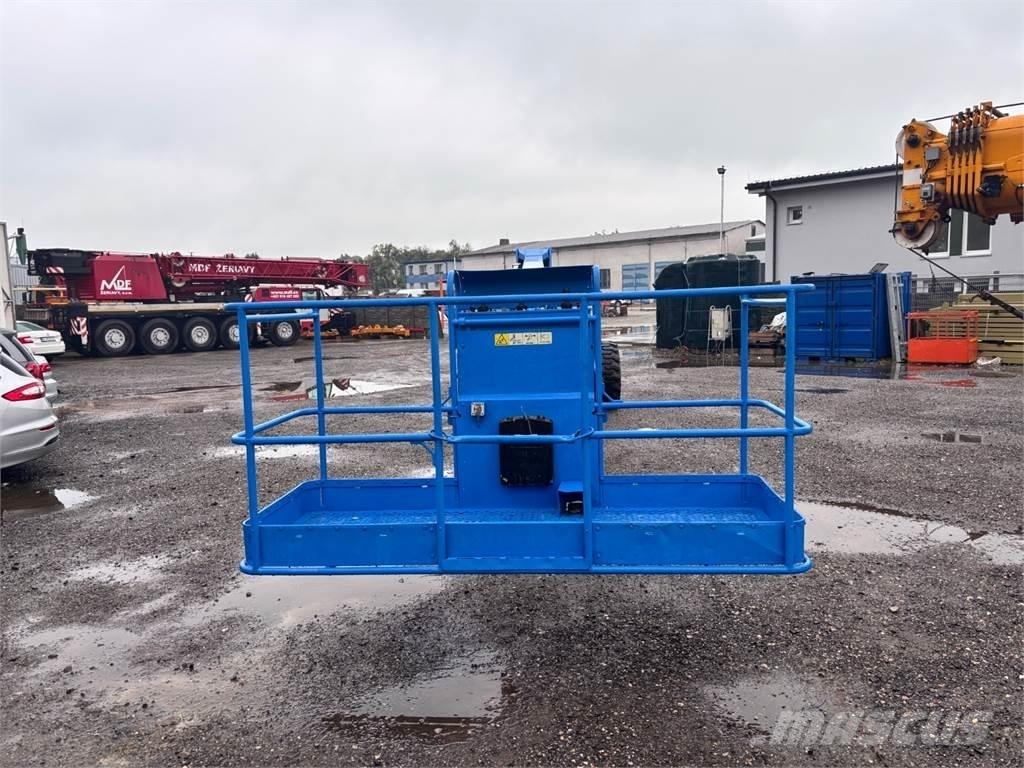 Genie S-85 4X4 Kamioni-šasije
