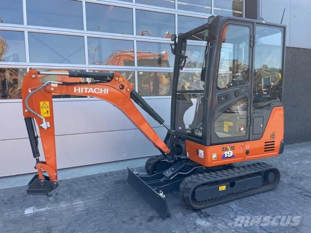 Hitachi ZX19-6 Mini bageri <7t